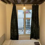 Cozy Studio In The Marais